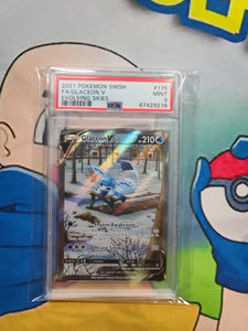 2021 POKEMON SWSH FA/GLACEON V EVOLVING SKIES - PSA 9 GRADED CARD