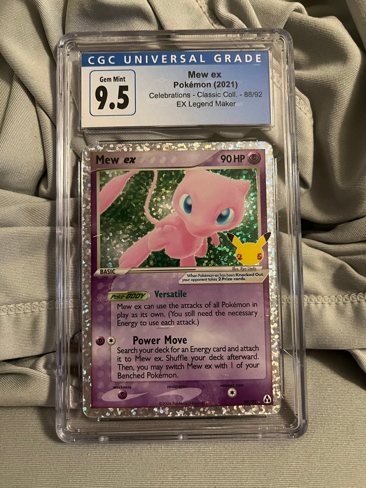 Mew Ex Celebrations (EX Legend Maker) CGC 9.5 - Graded Card Jeffthrowcards Mew Ex Celebrations (EX Legend Maker) CGC 9.5 - Graded Card Jeffthrowcards
